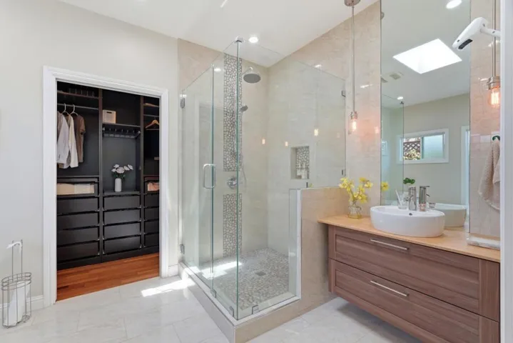 981 Curtis Avenue, Santa Clara, California 95051