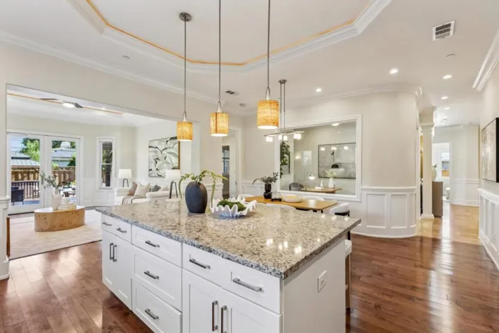 18548 Paseo Tierra, Saratoga, California 95070