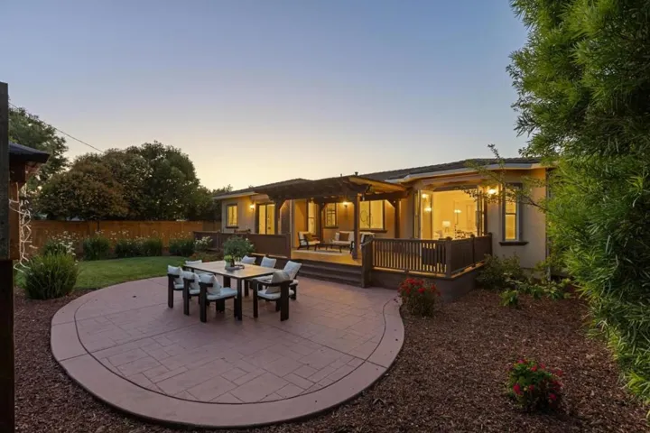 18548 Paseo Tierra, Saratoga, California 95070