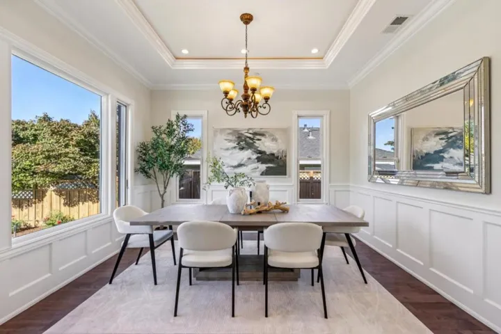 18548 Paseo Tierra, Saratoga, California 95070