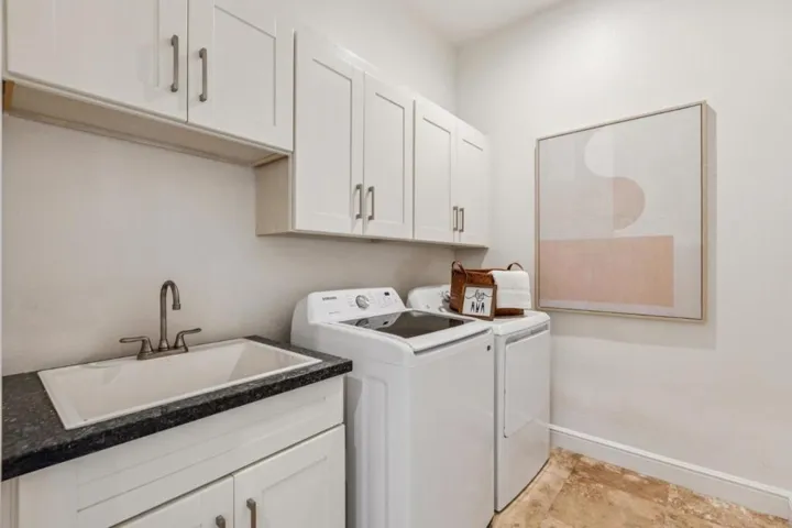 18548 Paseo Tierra, Saratoga, California 95070