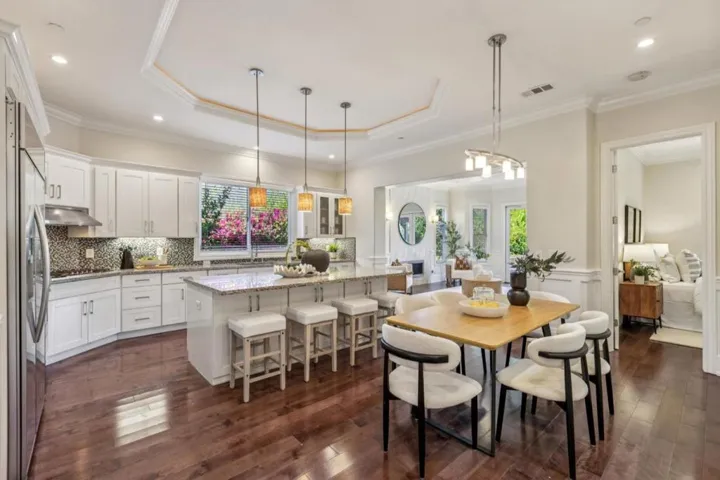 18548 Paseo Tierra, Saratoga, California 95070
