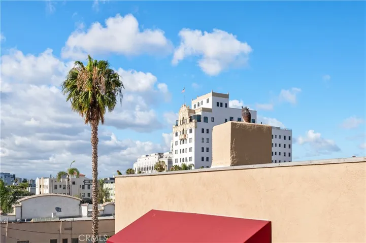35 Linden 410, Long Beach, California 90802