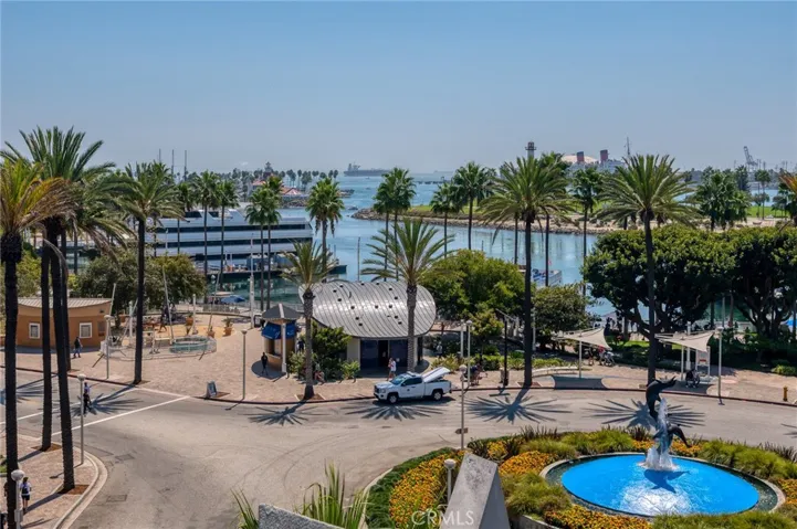 35 Linden 410, Long Beach, California 90802