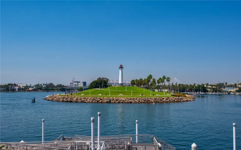 35 Linden 410, Long Beach, California 90802