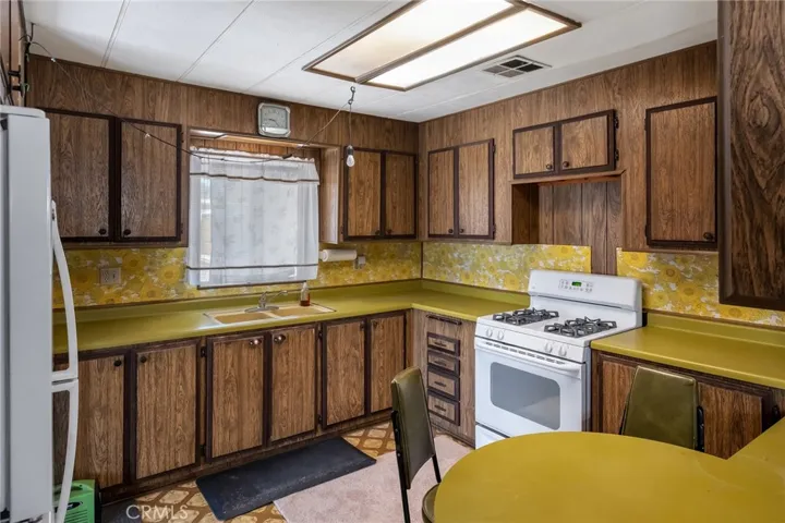 12700 2nd Street 24, Yucaipa, California 92399