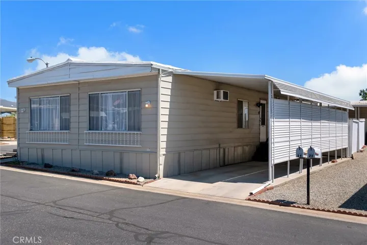 12700 2nd Street 24, Yucaipa, California 92399