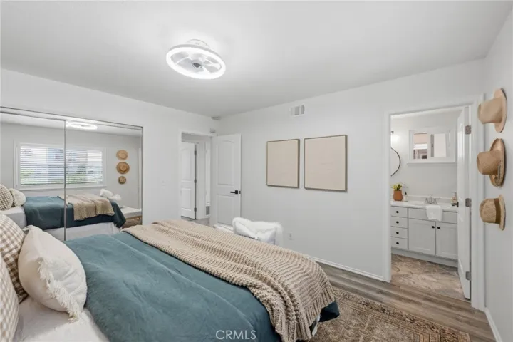 Light-filled en suite bedroom