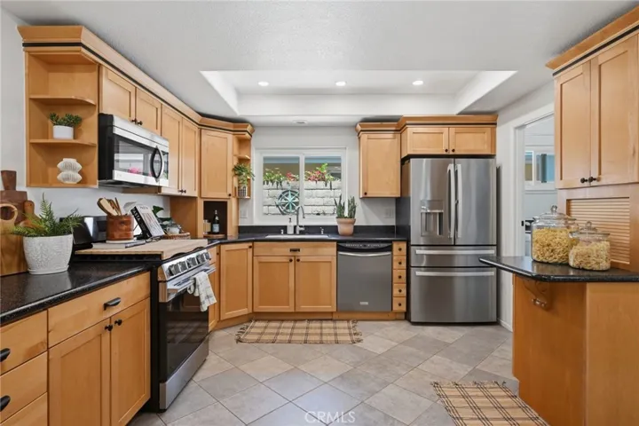 All new stainless appliances