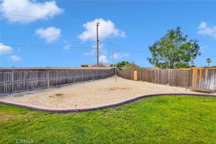 13328 Morningside, Hesperia, California 92344