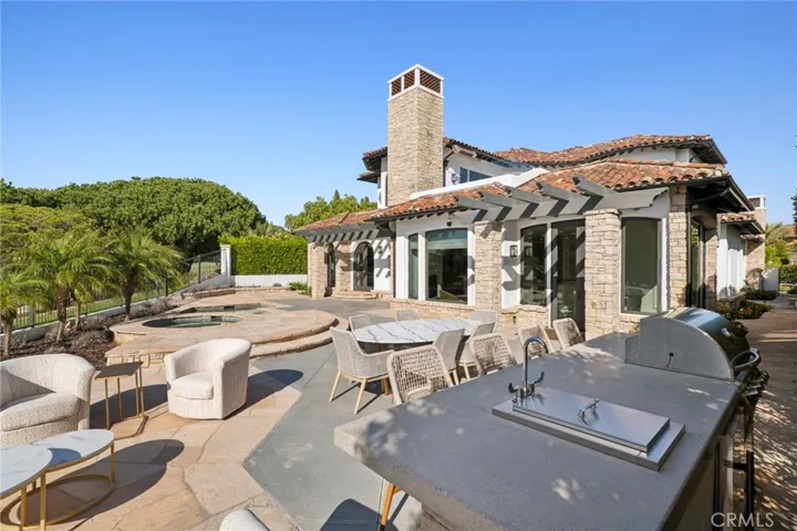 15 Shoreline, Newport Coast, California 92657