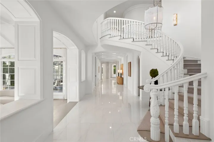 15 Shoreline, Newport Coast, California 92657