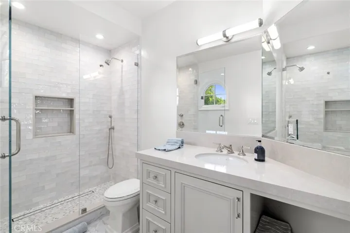 15 Shoreline, Newport Coast, California 92657