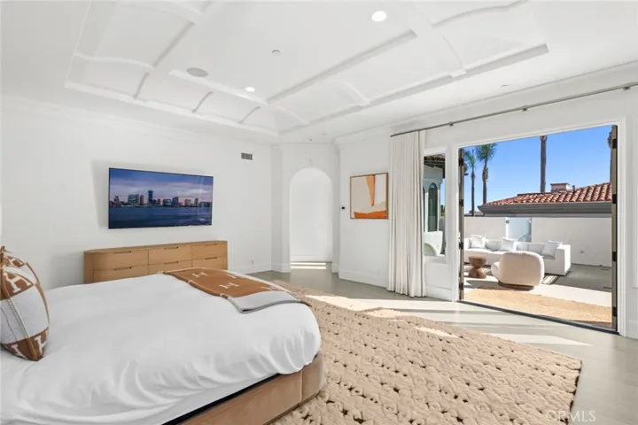 15 Shoreline, Newport Coast, California 92657