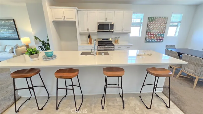 1813 Mesquite Way, Oceanside, California 92056