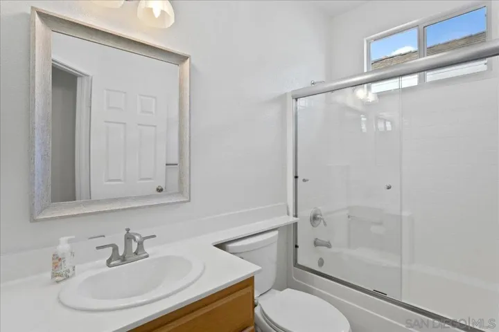 1055 Cottage, Encinitas, California 92024