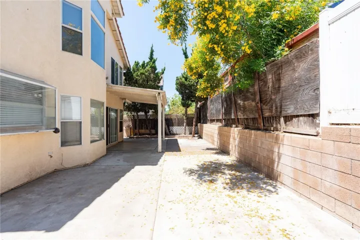 14248 Tuolumne Court, Fontana, California 92336