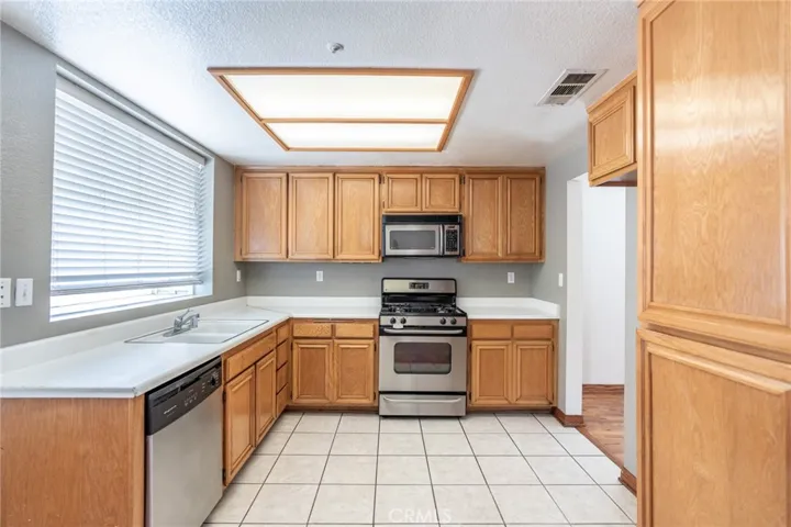 14248 Tuolumne Court, Fontana, California 92336