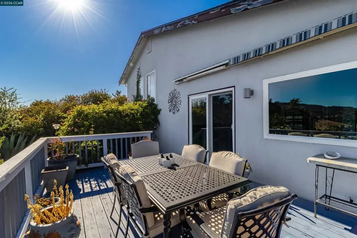 640 Skyline Dr, Martinez, California 94553