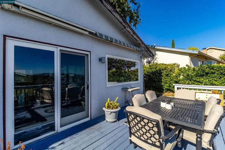 640 Skyline Dr, Martinez, California 94553