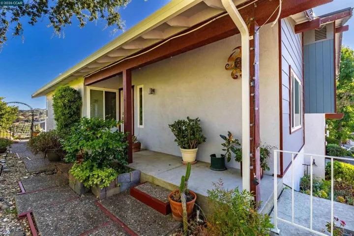 640 Skyline Dr, Martinez, California 94553