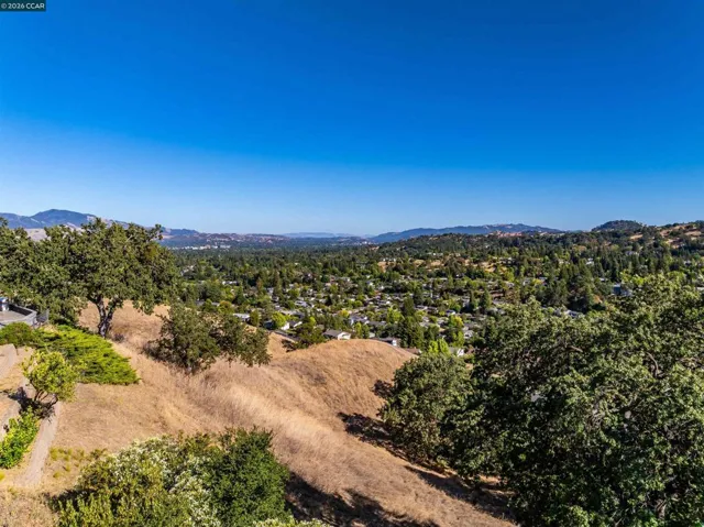 640 Skyline Dr, Martinez, California 94553