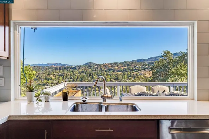 640 Skyline Dr, Martinez, California 94553