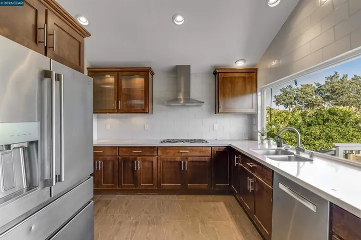 640 Skyline Dr, Martinez, California 94553