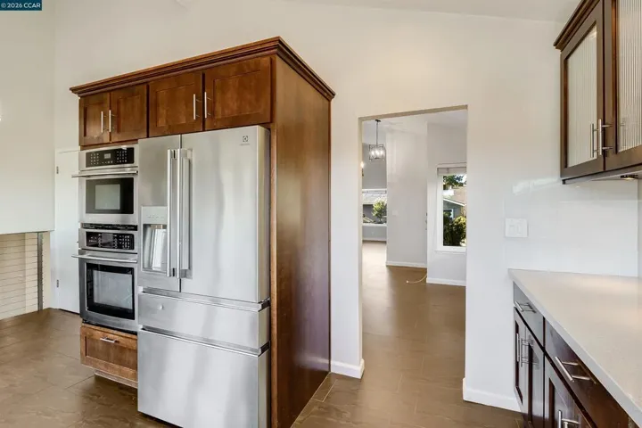 640 Skyline Dr, Martinez, California 94553