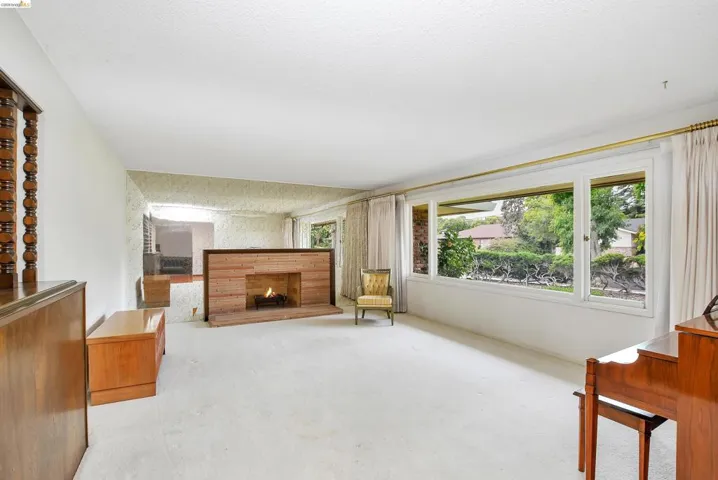 227 Pueblo Dr, Pittsburg, California 94565