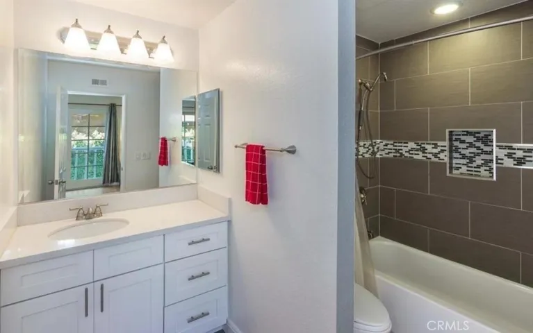 478 S Madison 5, Pasadena, California 91101