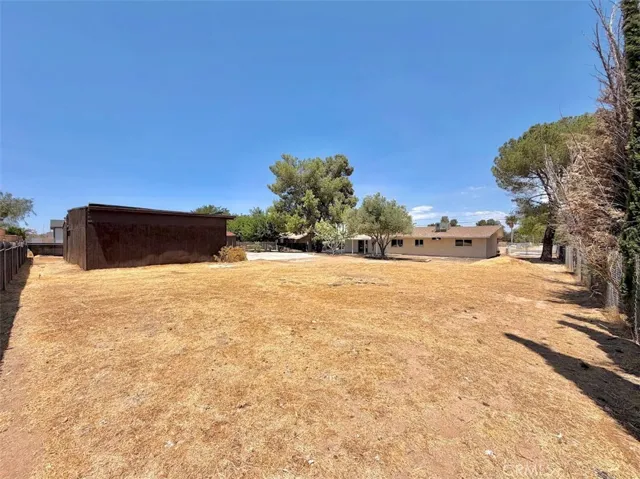 8938 Evergreen, Hesperia, California 92345