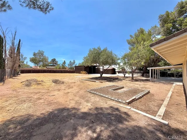 8938 Evergreen, Hesperia, California 92345