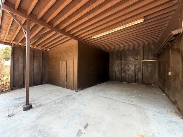 8938 Evergreen, Hesperia, California 92345