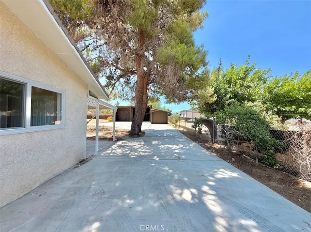 8938 Evergreen, Hesperia, California 92345