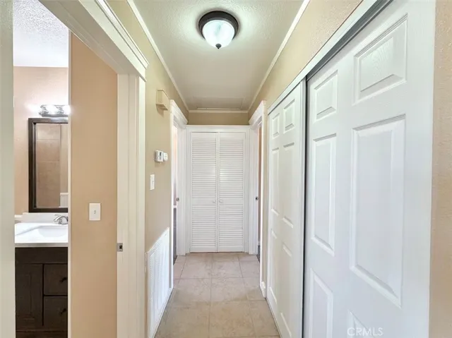 8938 Evergreen, Hesperia, California 92345