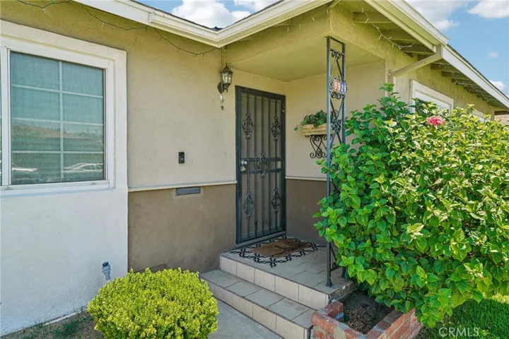9929 Claremont, Bloomington, California 92316