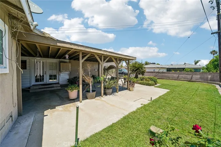 9929 Claremont, Bloomington, California 92316