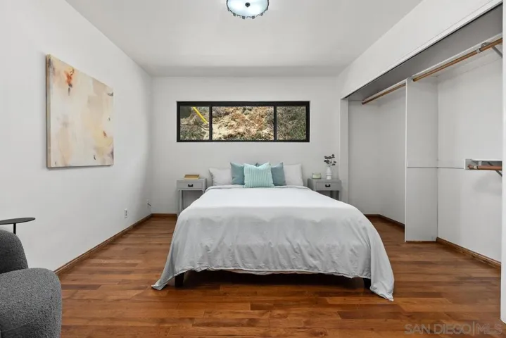 974 Via Hillview, Fallbrook, California 92028