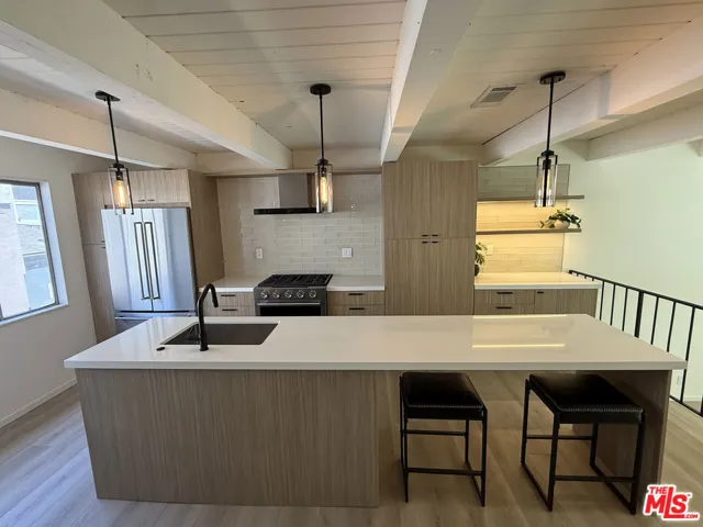 6639 Green Valley Circle, Culver City, California 90230