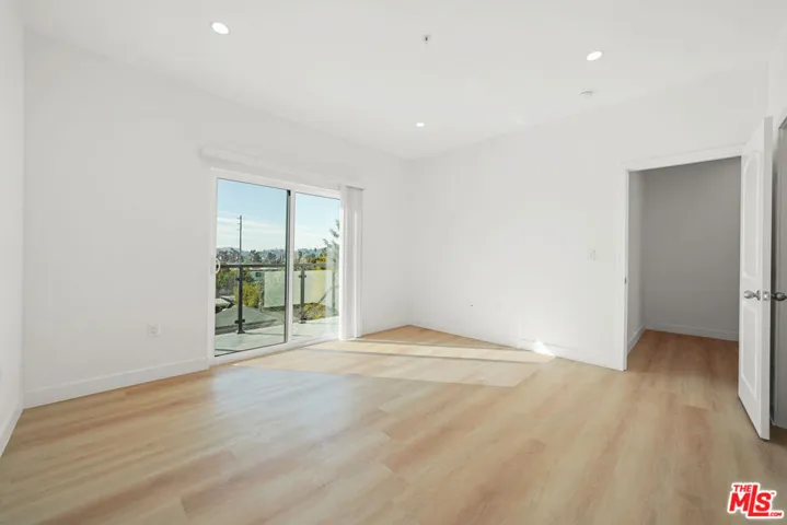 4176 Willimet Street Mr, Los Angeles, California 90039