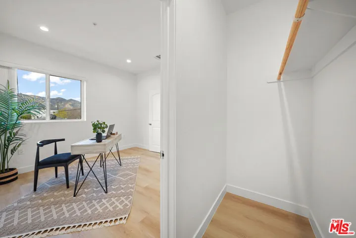 4176 Willimet Street Mr, Los Angeles, California 90039