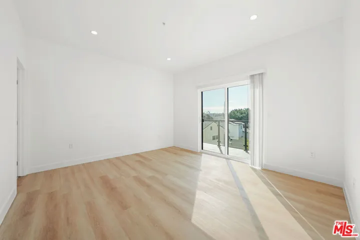 4176 Willimet Street Mr, Los Angeles, California 90039