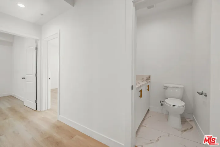 4176 Willimet Street Mr, Los Angeles, California 90039