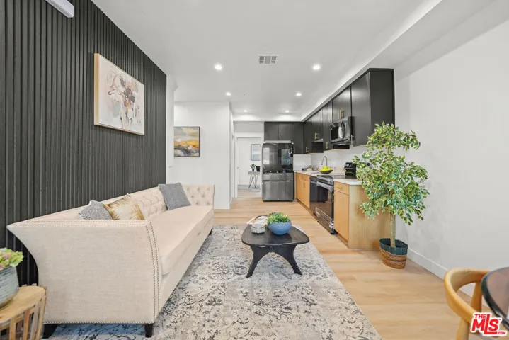 4176 Willimet Street Mr, Los Angeles, California 90039