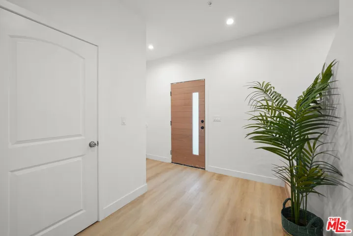4176 Willimet Street Mr, Los Angeles, California 90039