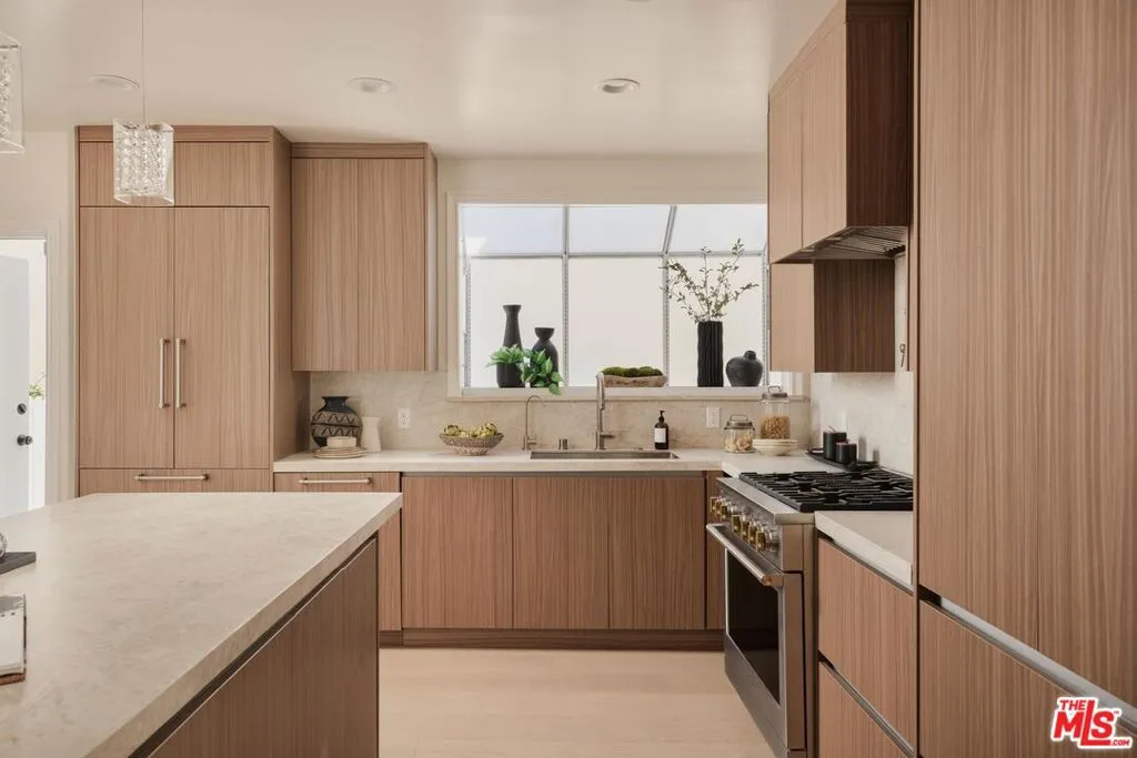8607 Clifton Way, Beverly Hills, California 90211 — photo 5