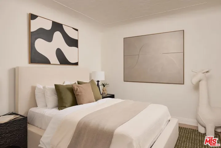 8607 Clifton Way, Beverly Hills, California 90211