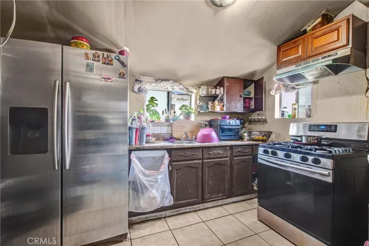 9620 Felton, Inglewood, California 90301