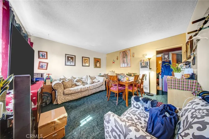 9620 Felton, Inglewood, California 90301